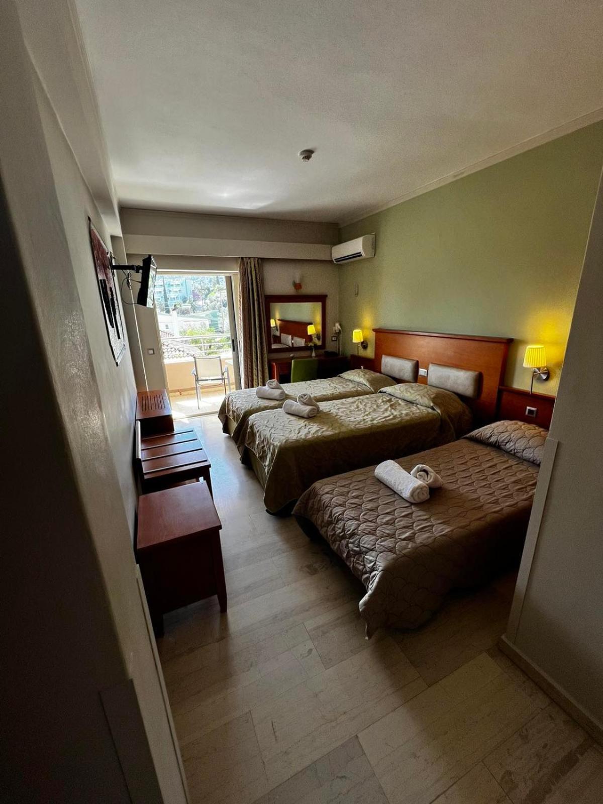 Paradise Lost Hotel-Apartments Толо Екстер'єр фото