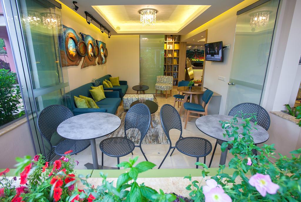 Paradise Lost Hotel-Apartments Толо Екстер'єр фото