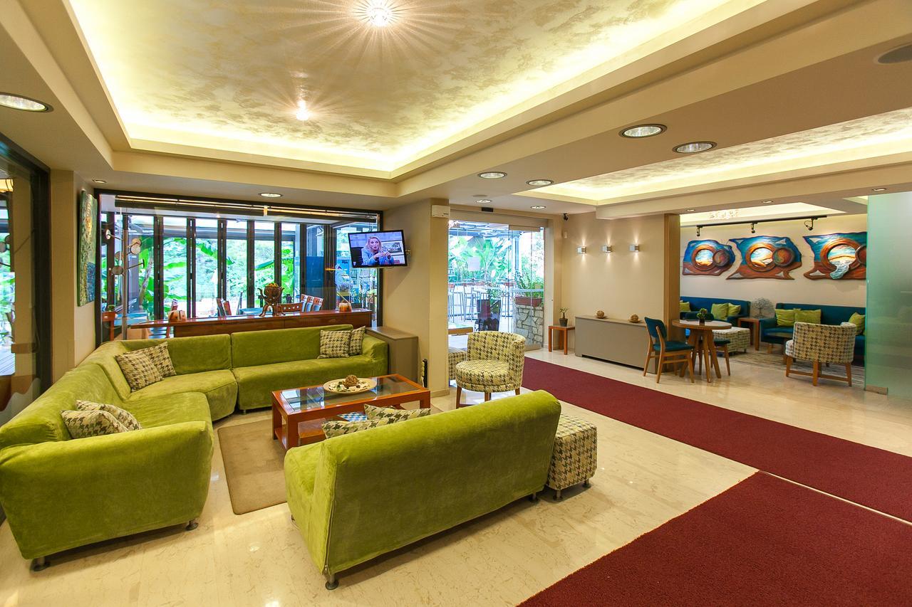 Paradise Lost Hotel-Apartments Толо Екстер'єр фото