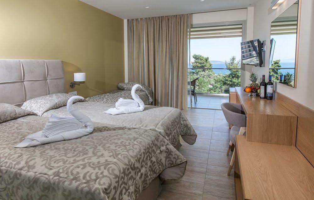 Paradise Lost Hotel-Apartments Толо Екстер'єр фото