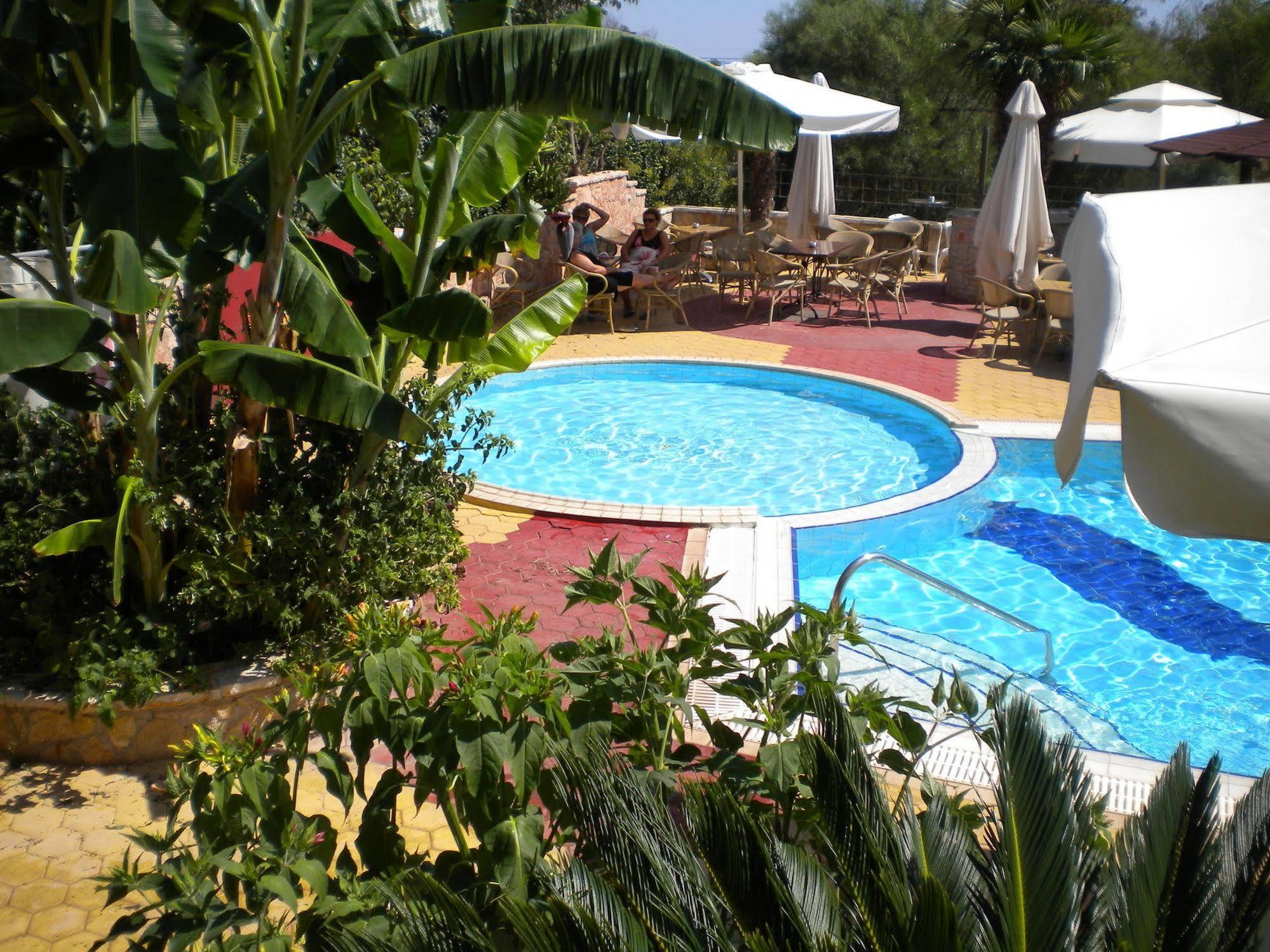 Paradise Lost Hotel-Apartments Толо Екстер'єр фото